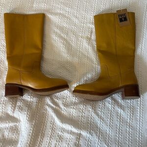 Frye women’s Camryn tall pull on boots